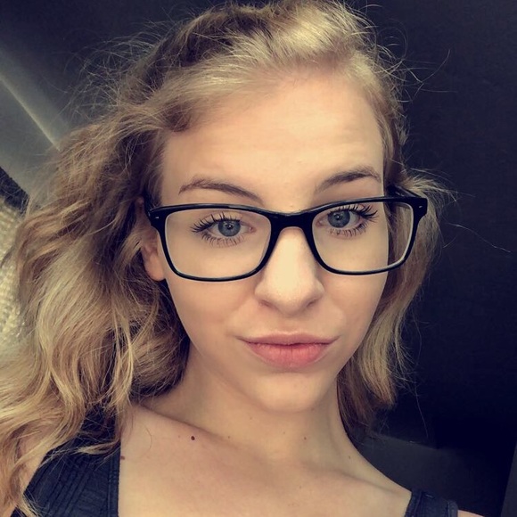 Meet your Posher, Malan - Picture 1 of 1